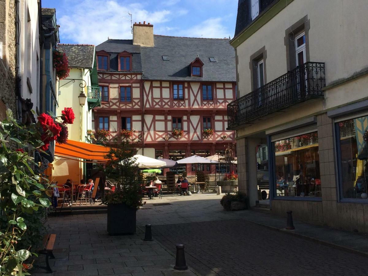 La Maison De Ville Josselin Exterior photo